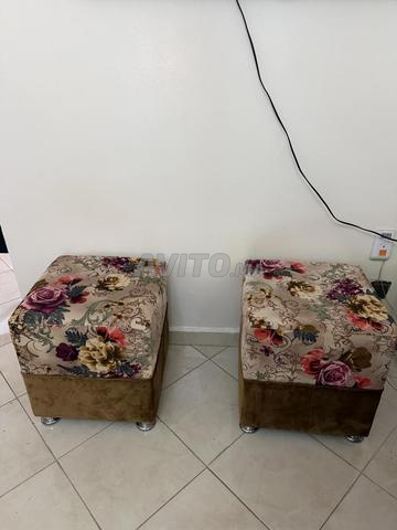Ensemble fauteuil, poufs et table - 2