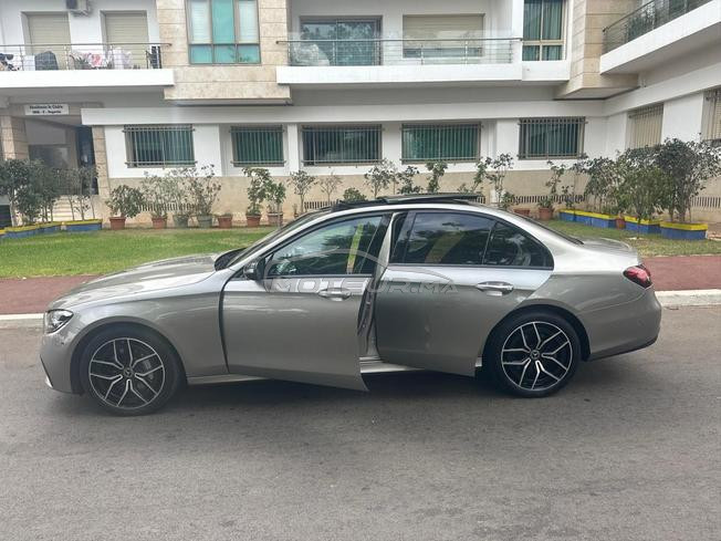 mercedes E 300 de diesel électrique hybride