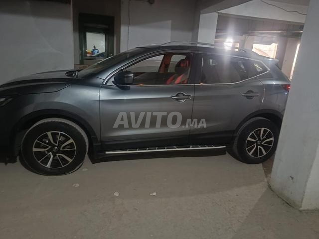 Nissan Qashqai Diesel Manuelle 2018 à Marrakech - 2