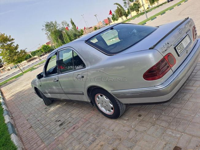 mercedes e210