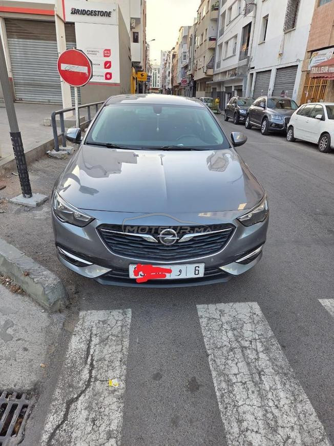 Opel Insignia diesel très bon état à vendre 