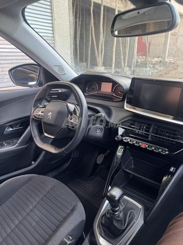 Peugeot 2008 dédouanée Août 2026 - 2