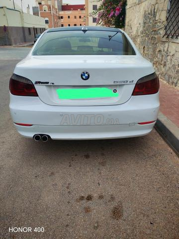 BMW Série 5 520d 2010 Automatique Tout Option - 2