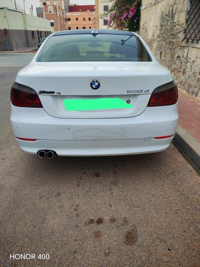 BMW série 5 520b 2010 automatique tt option 