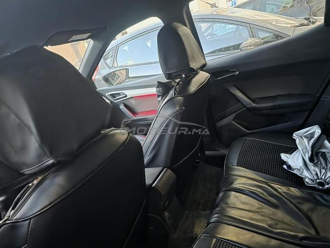 voiture seat arona