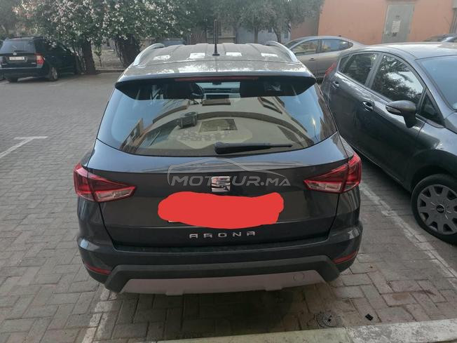 voiture seat arona