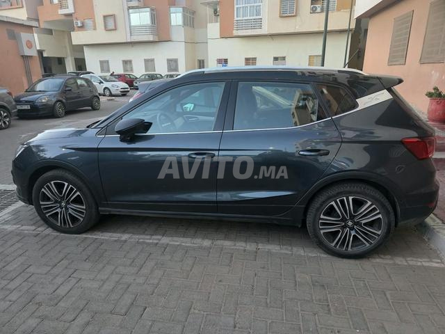 Voiture Seat Arona - 2
