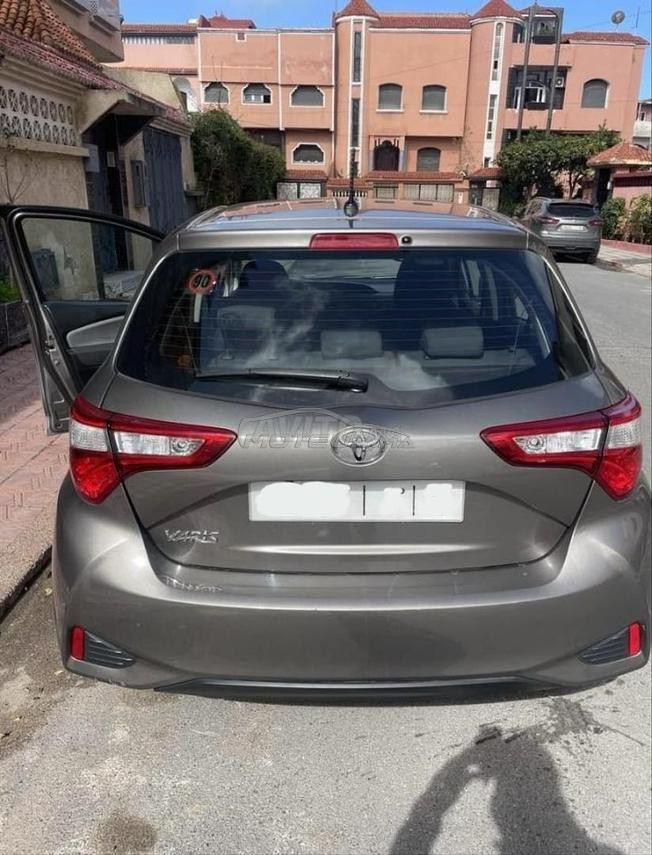 tayota yaris