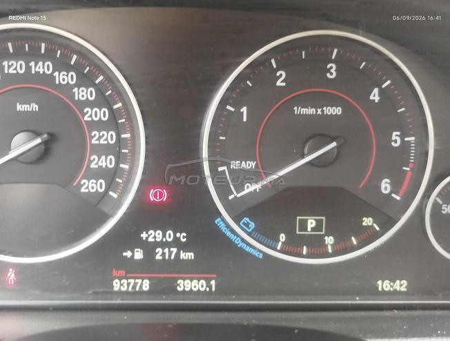 BMW série 318 en très bonne état comme neuf 