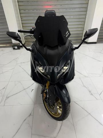 TMAX YAMAHA TECHMAX 560 - 2