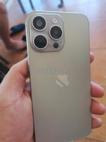 iPhone 15 Pro Max copie première qualité top - 2