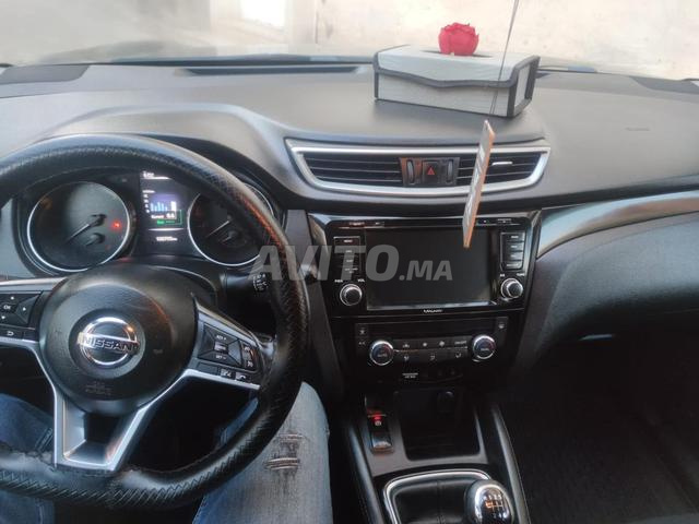 Nissan Qashqai Diesel Manuelle 2018 à Tifelt - 2