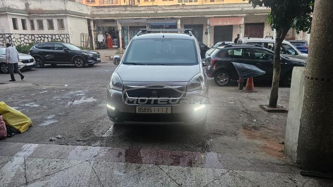 Peugeot Partner Diesel Manuelle 2019 à Salé