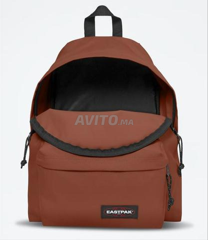 Sacs à dos Eastpak neufs et originaux - 2