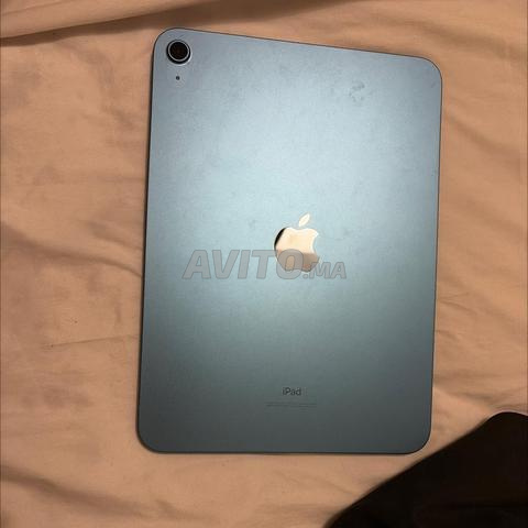 iPad APPLE 10ème génération - 64Go - 2