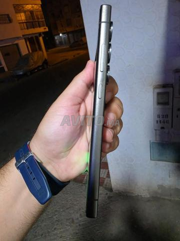 SAMSUNG S24 ULTRA 512 GB - 2
