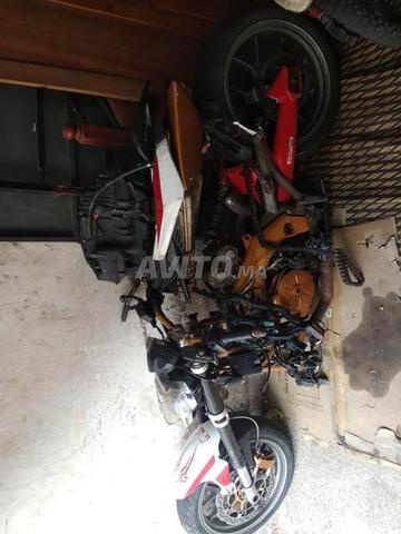 Aprilia SL 750 Shiver - 2