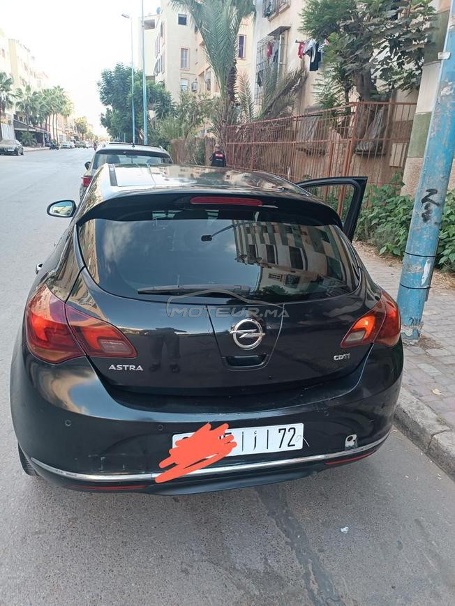 Opel Astra Diesel Manuelle 2014 à Casablanca