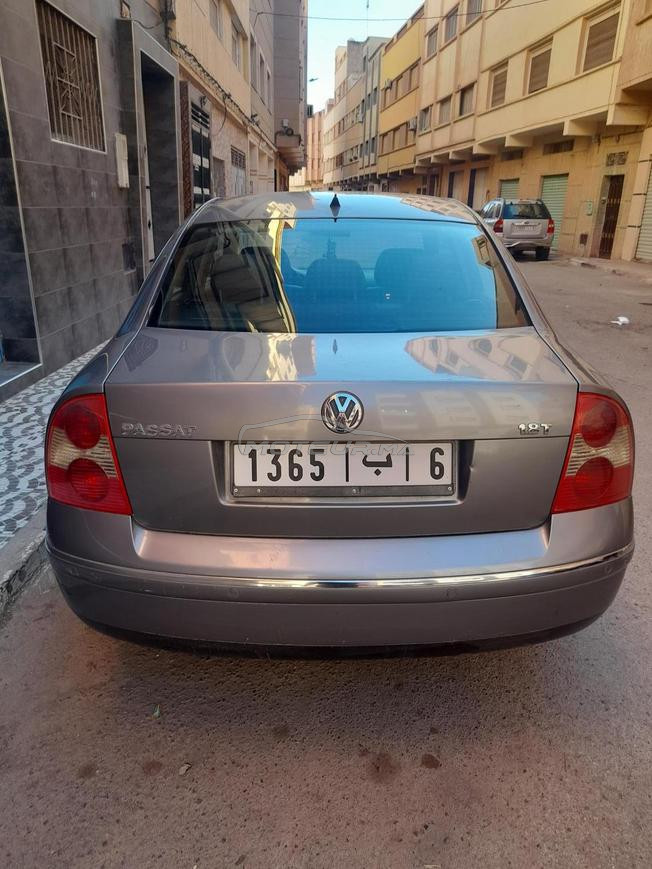 Volkswagen Passat Essence Automatique 2003 à Nador