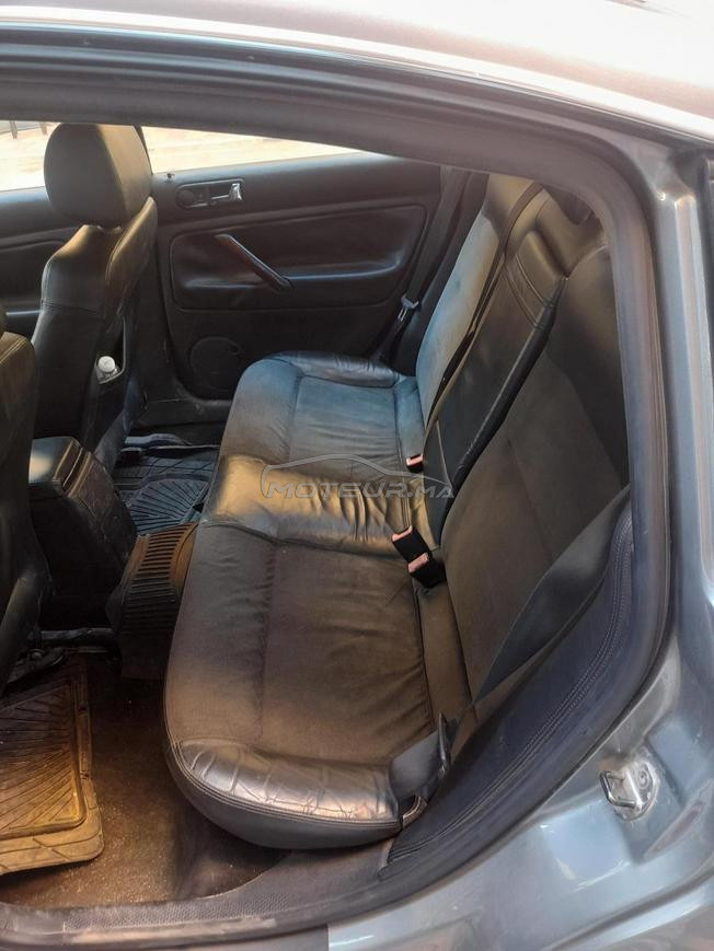 Volkswagen Passat Essence Automatique 2003 à Nador