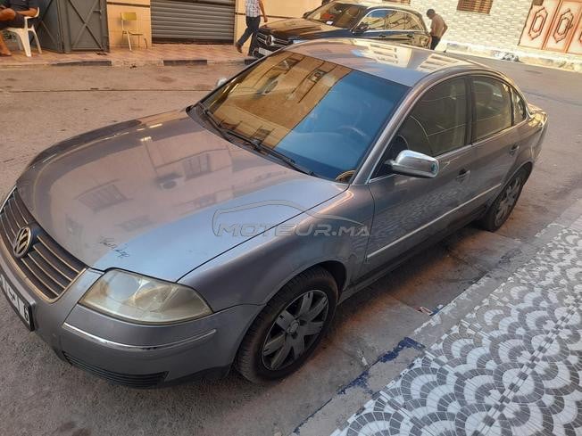 Volkswagen Passat Essence Automatique 2003 à Nador