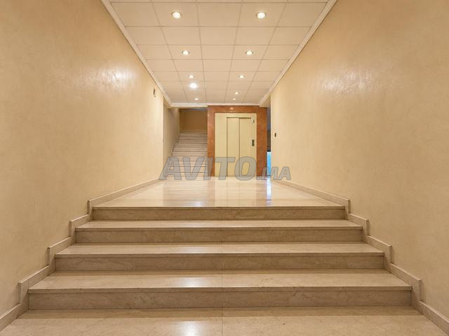 À vendre local industriel 2640 m² ZI Bernoussi