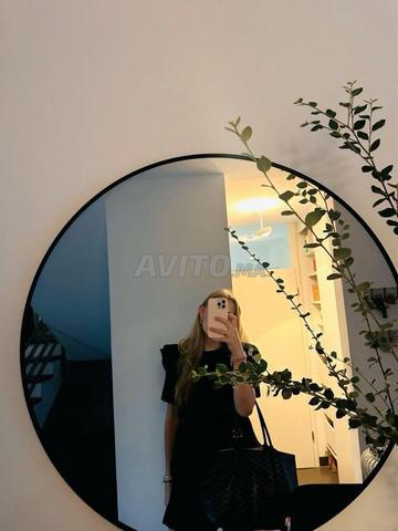 Miroir cadre polyester avec LED - 2