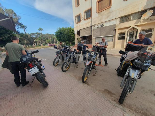 بيع واجهة تجارية لوكالة تأجير - 2
