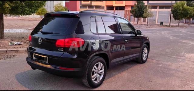 Volkswagen Tiguan Diesel Manuelle 2016 à Agadir - 2
