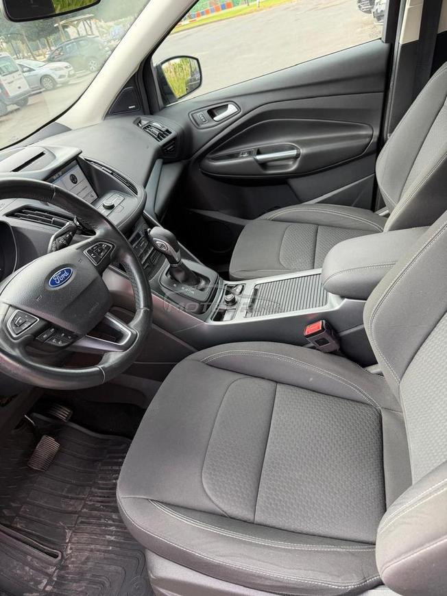 Ford Kuga automatique