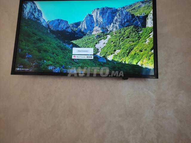 TV Samsung 32 LED Smart Full HD - 2