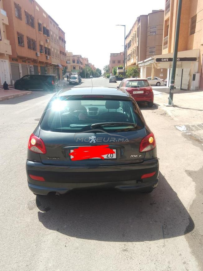 voiture très bon état 