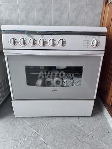 موقد غاز Whirlpool 6 شعلات جديد