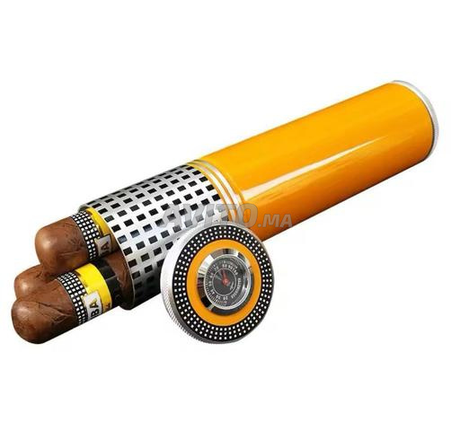Tube humidificateur pour cigares avec hygromètre - 2