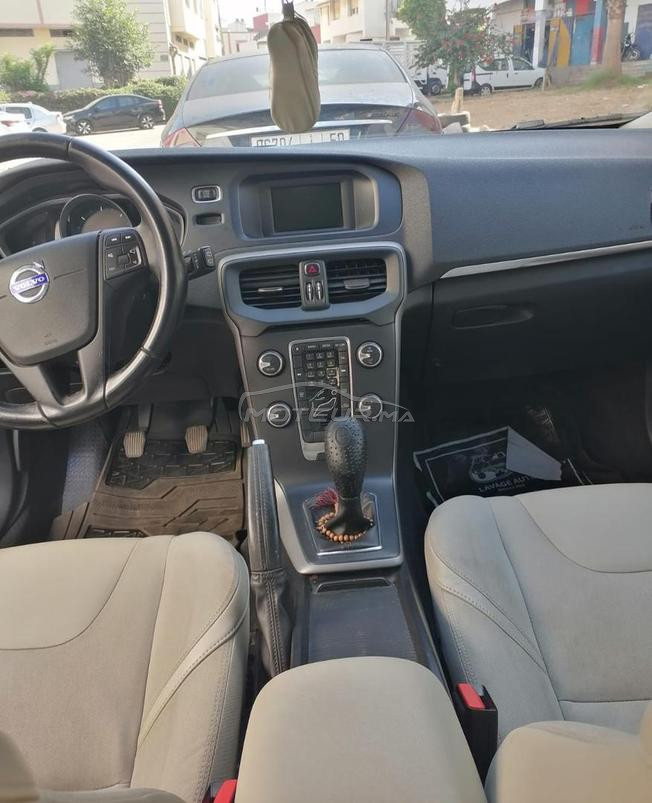 Volvo V40 Diesel Manuelle 2014 à Rabat