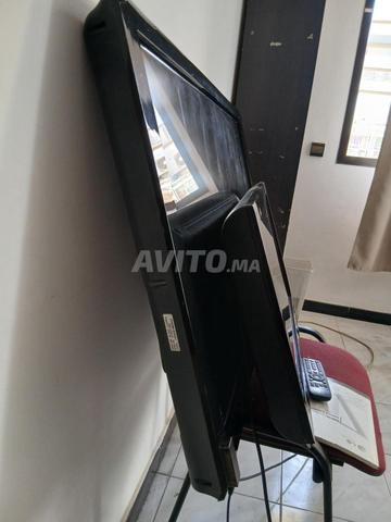 جهاز تلفزيون LG 45 بوصة وسامسونج 25 بوصة