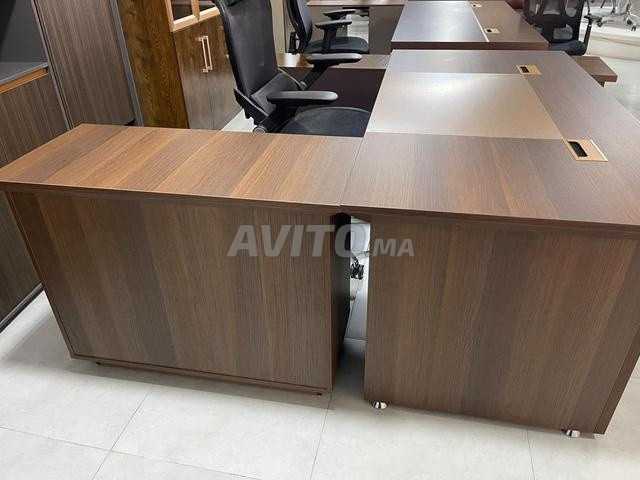 Bureau direction disponible en 1.60 m et 1.80 m - 2