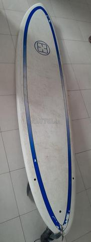 Planche de surf en bon état - 2
