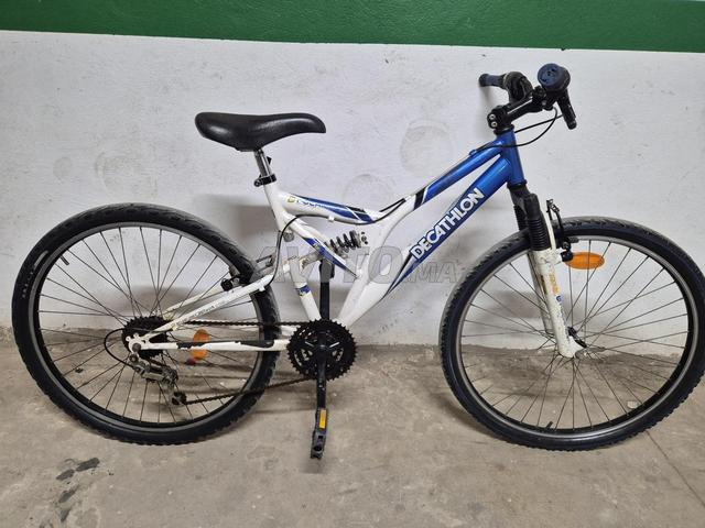 Vélo Décathlon taille 26 - 2