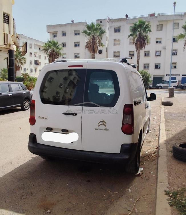 سيارة تجارية للبيع لي مهتم يتاصل 