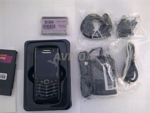 BlackBerry Pearl 9105 et BlackBerry Bold 9000 - 2