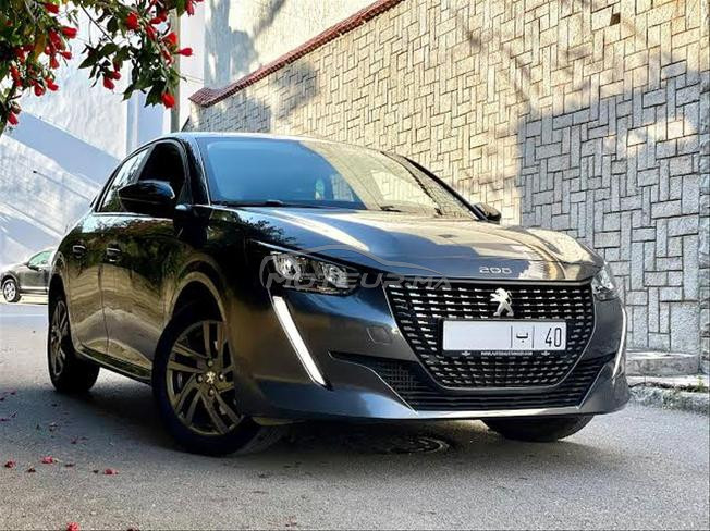 Peugeot 208 Diesel Manuelle 2024 à Rabat