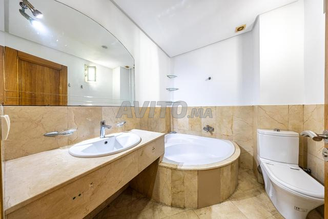 Appartement à vendre 175 m² à Casablanca