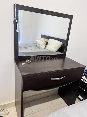 Lit matelas placard table de maquillage - 2