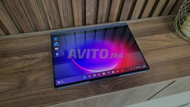 Lenovo Ideapad X5 2 en 1 | X Plus | 16GB | 512GB | OLED - 2