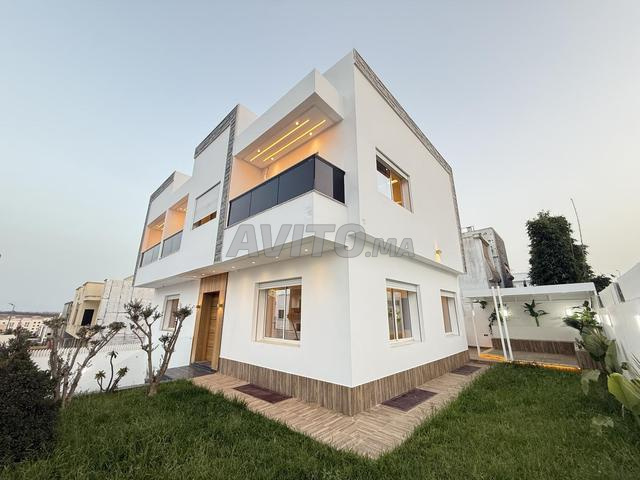 Villa moderne de luxe à vendre à Kénitra 🌿✨ - 2