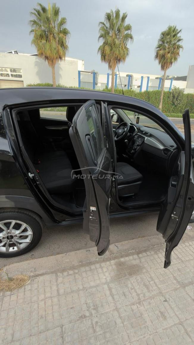Mahindra Kuv100 très bon état - Diesel