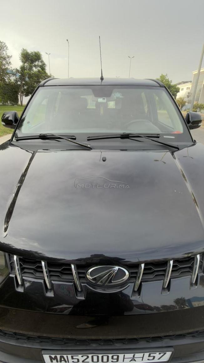 Mahindra Kuv100 très bon état - Diesel