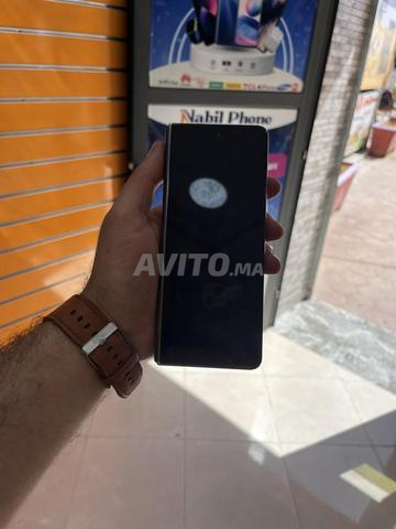 Samsung Galaxy Z Fold4 5G 256Go / 12Go - 2