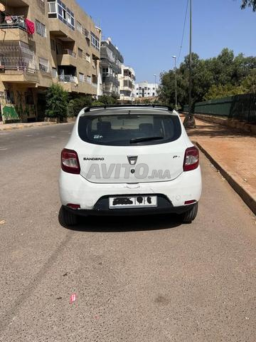 Dacia Sandero Diesel Manuelle 2014 à Casablanca - 2